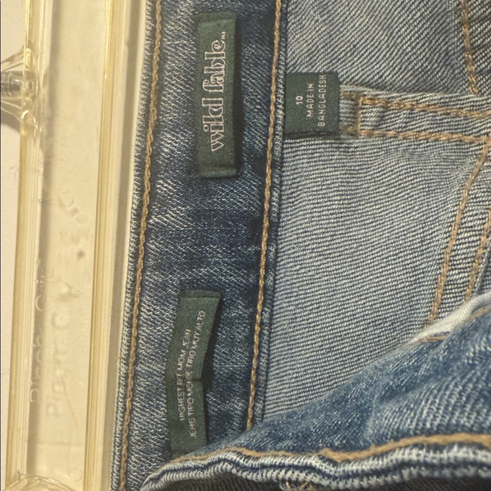 Distressed High Rise Mom Jeans - Picture 9 of 9